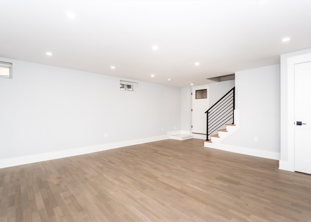 15 Alder Street # 1