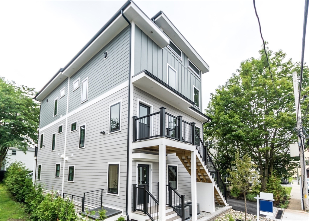 15 Alder Street # 1