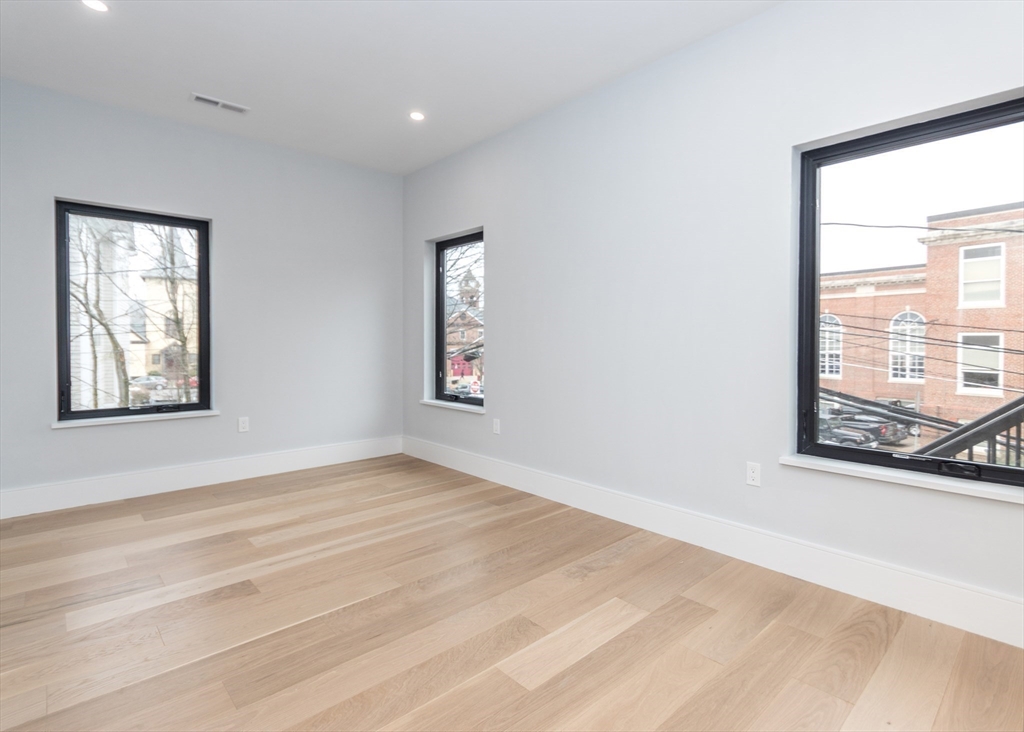 15 Alder Street # 1