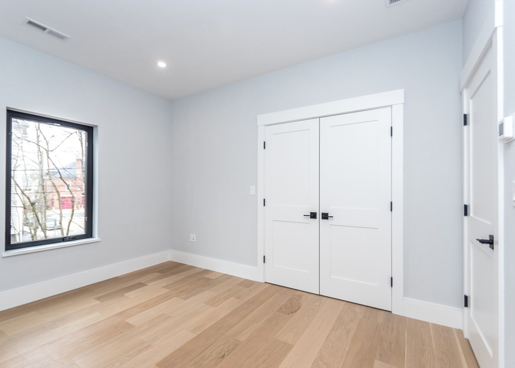 15 Alder Street # 1