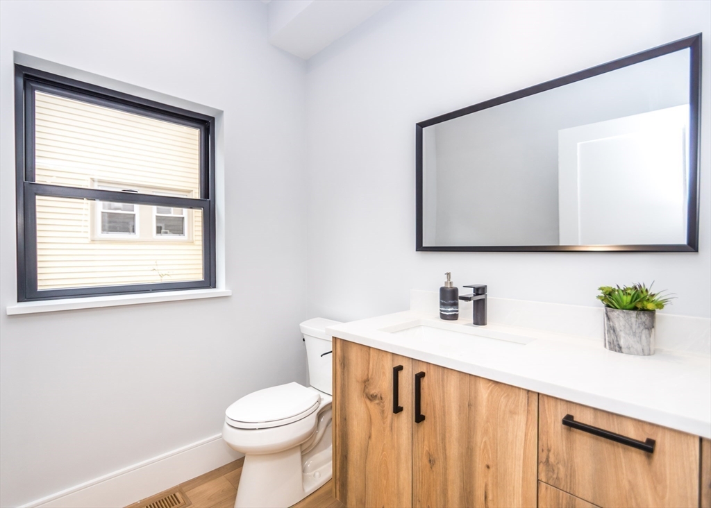 15 Alder Street # 1