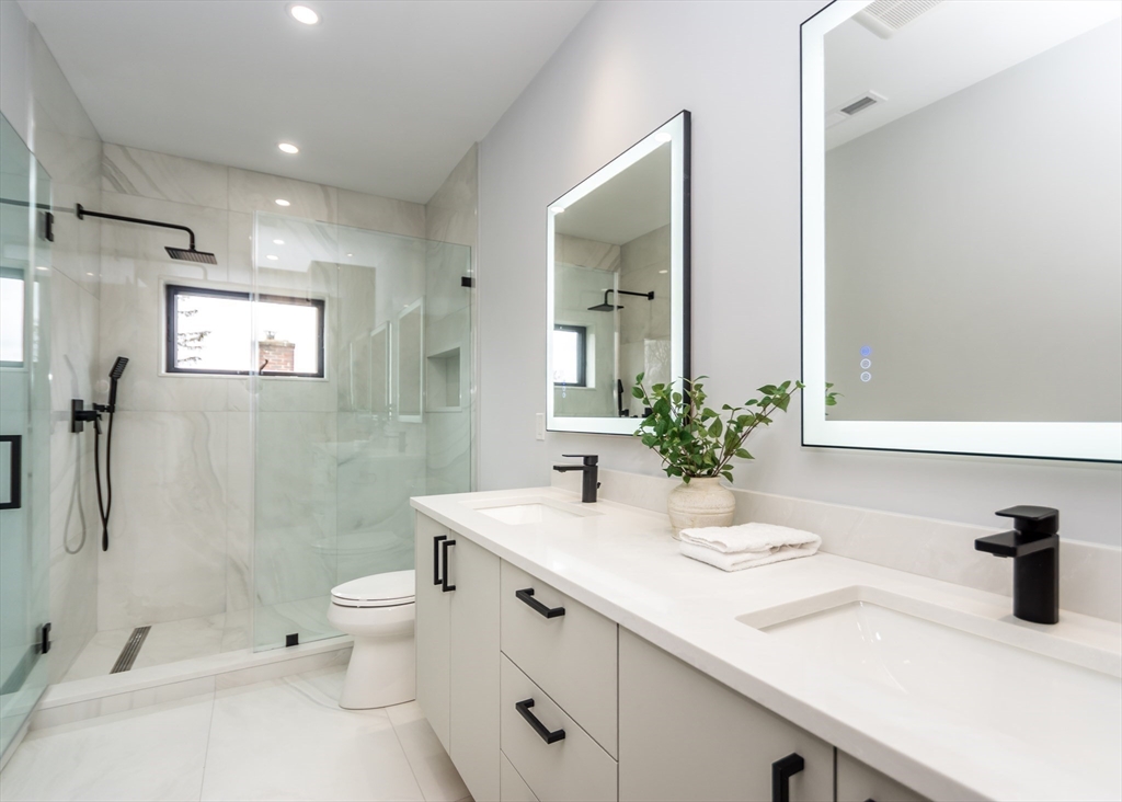15 Alder Street # 1