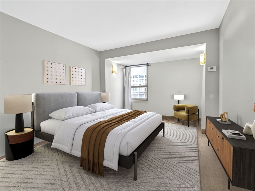 566 Commonwealth Ave # 401
