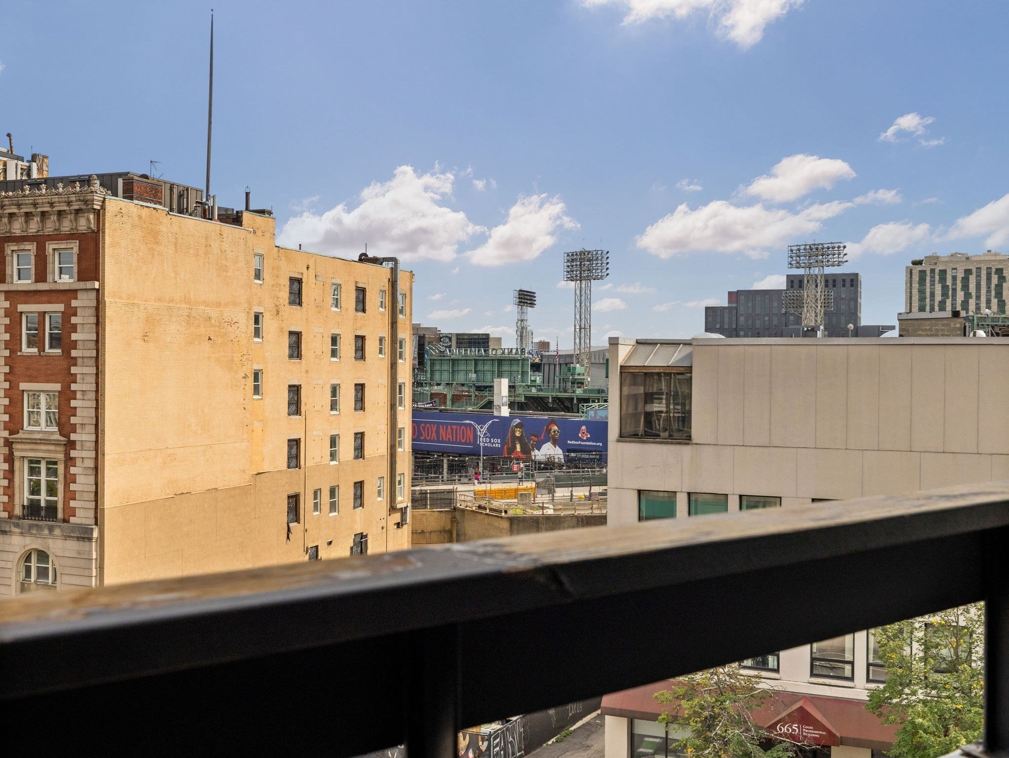 566 Commonwealth Ave # 401