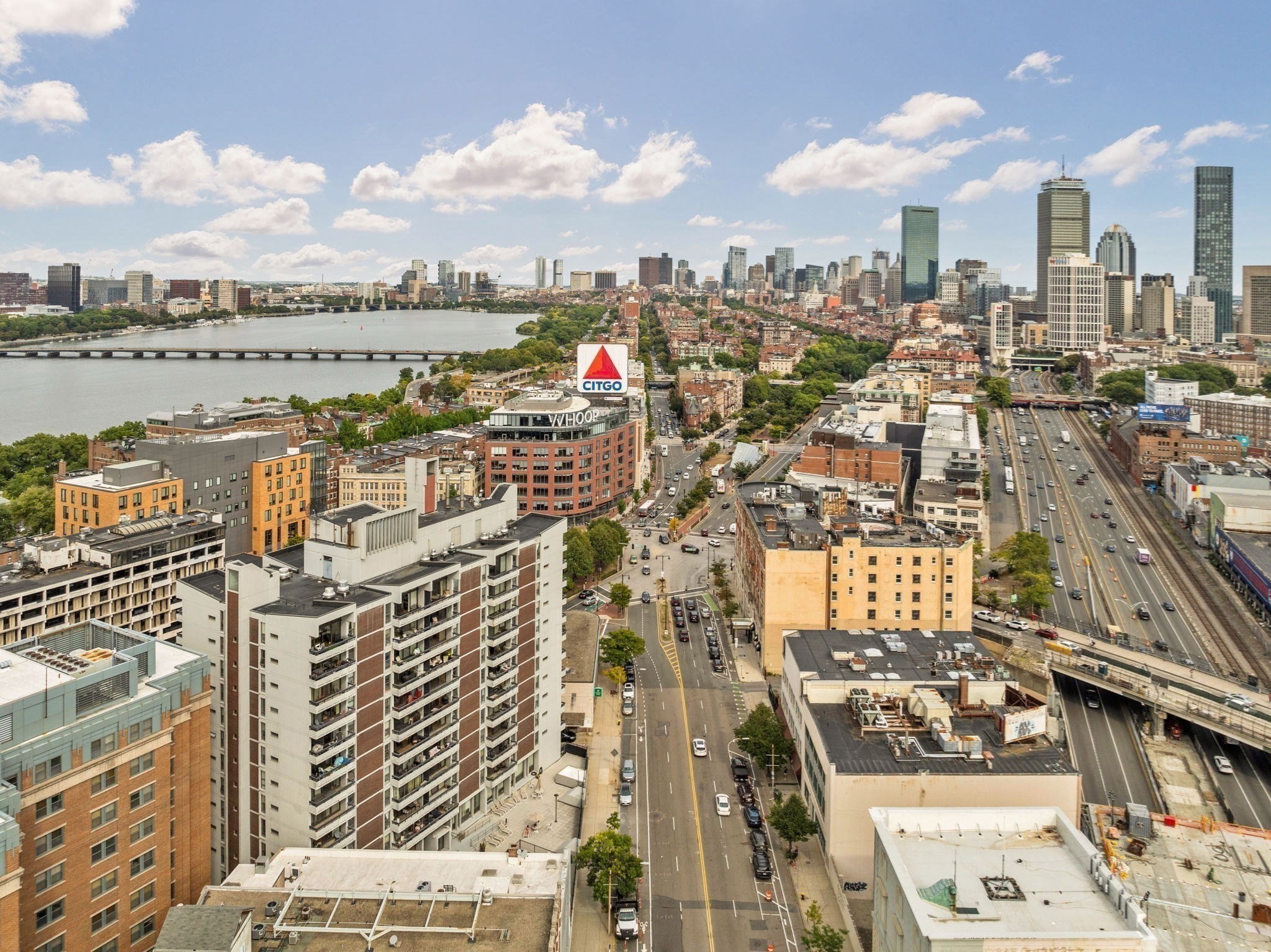 566 Commonwealth Ave # 401
