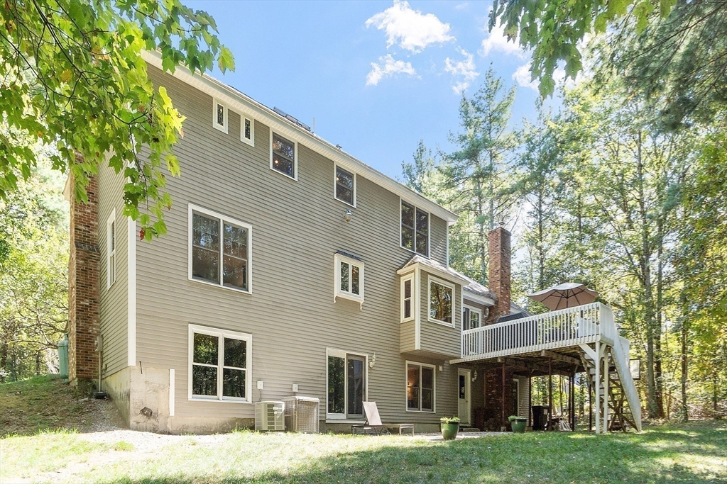 9 Blanchard Rd