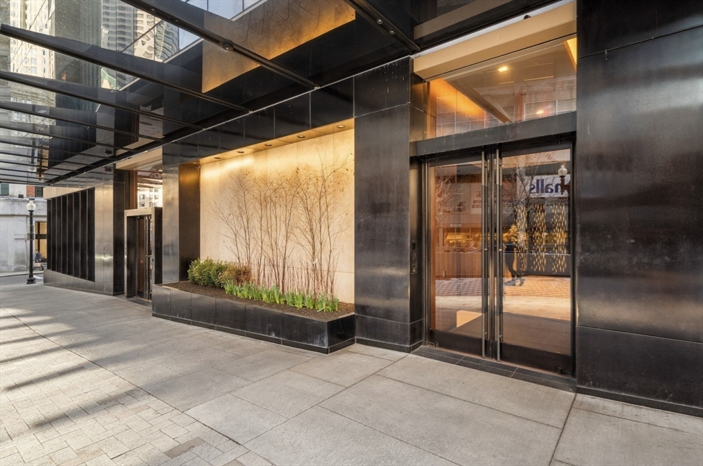 1 Franklin St # 1208