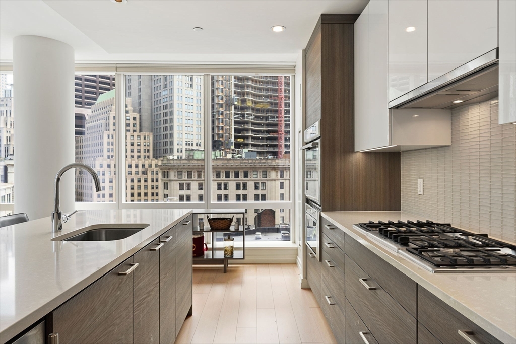 1 Franklin St # 1208