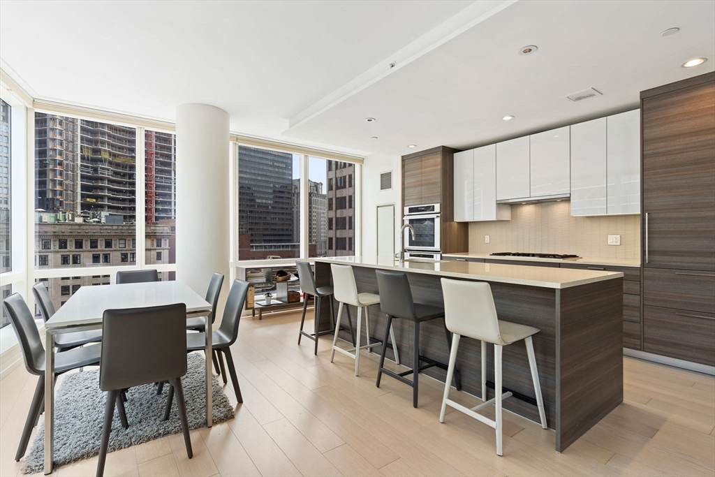 1 Franklin St # 1208