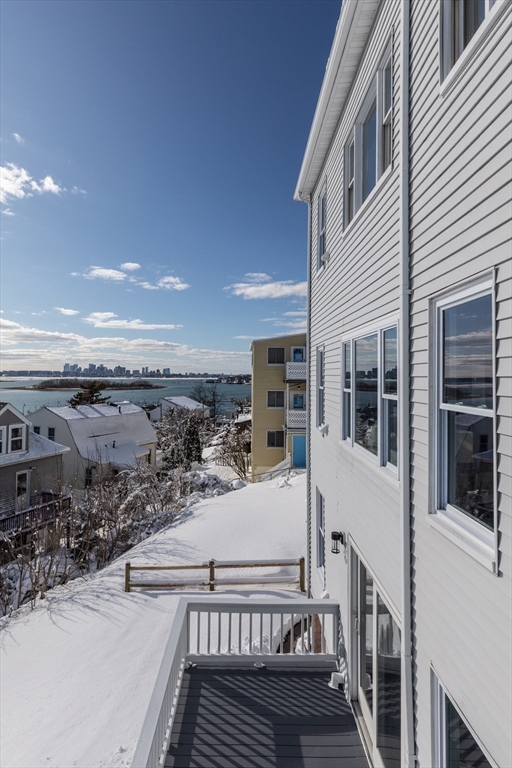 51 Harbor View Ave # 2