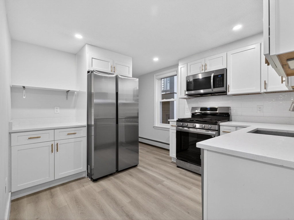469 Medford St # 2