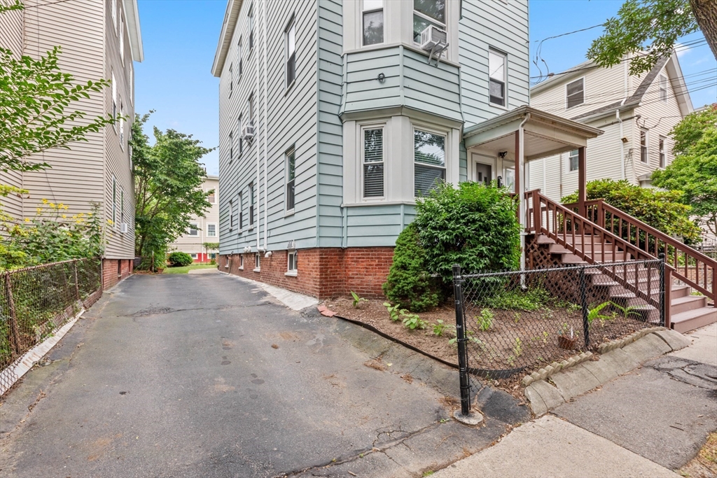 52-54 Church St # 1