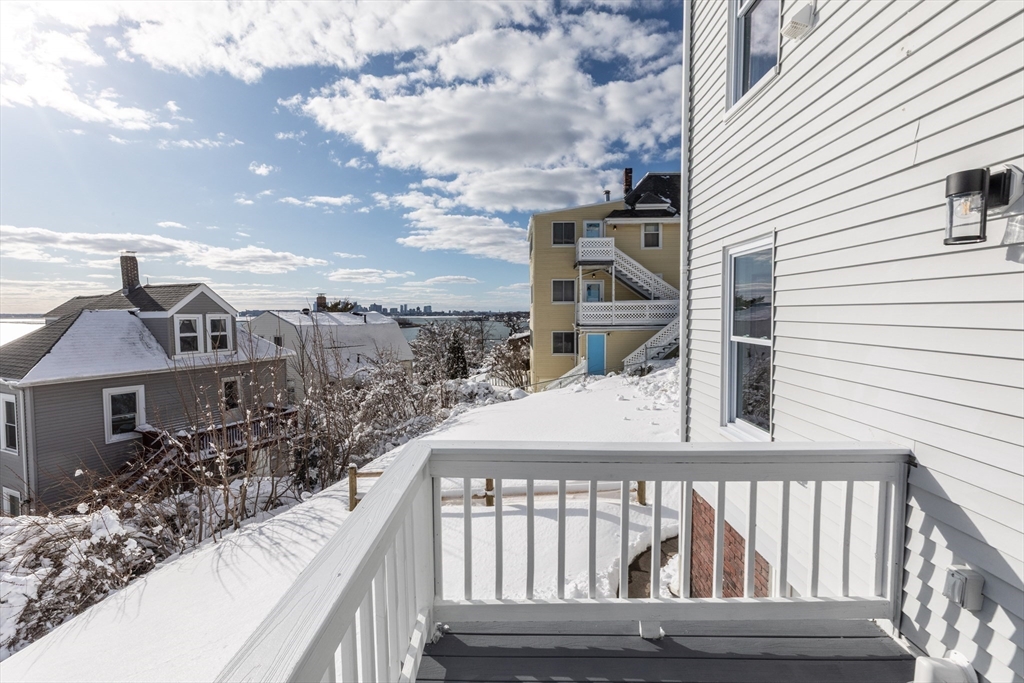 51 Harbor View Ave # 1