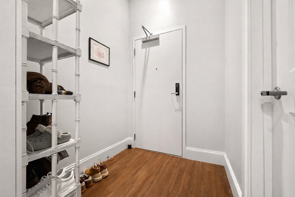 205 Maverick Street # 507
