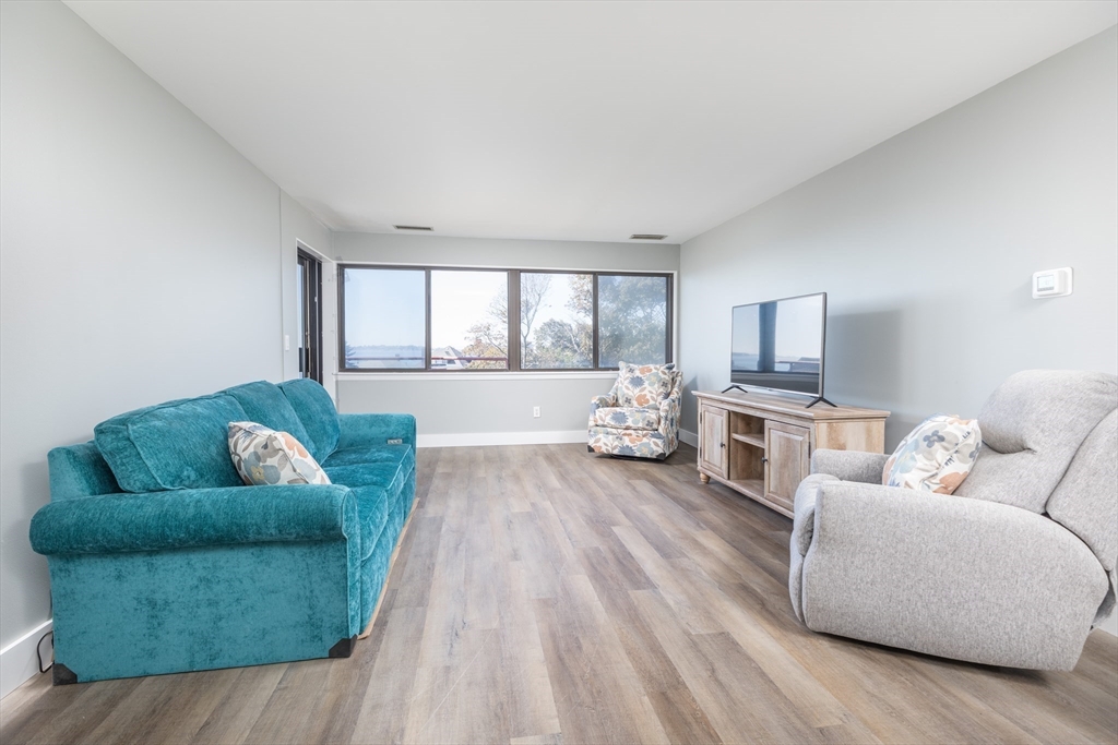 1 Carey Cir # 409