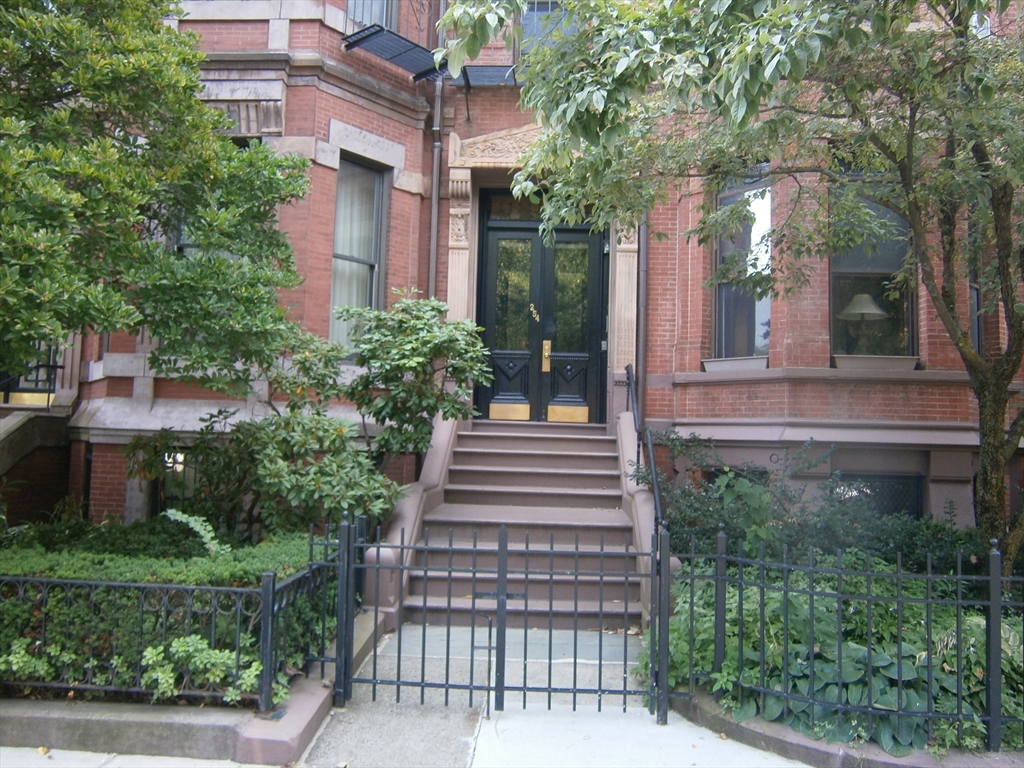 254 Commonwealth Avenue # 1