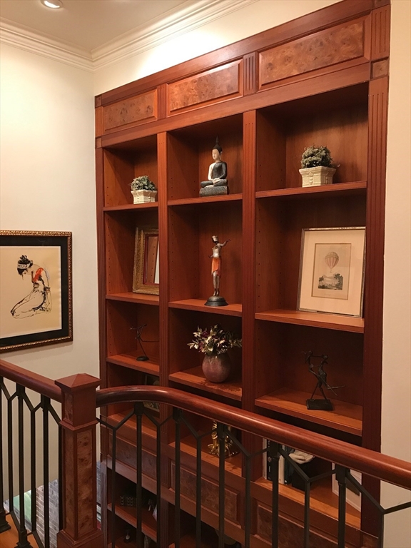 254 Commonwealth Avenue # 1
