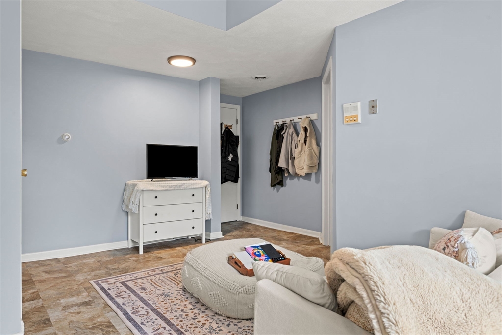 141 Emerson Street # 2