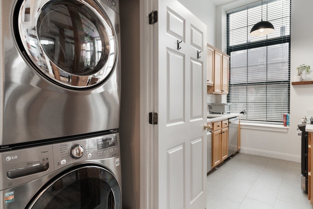 881 E 1st # 102