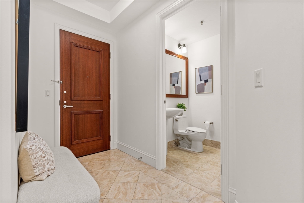 1 Charles St S # A Unit: 6-A