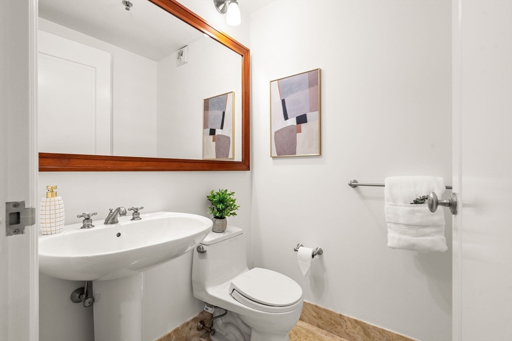 1 Charles St S # A Unit: 6-A