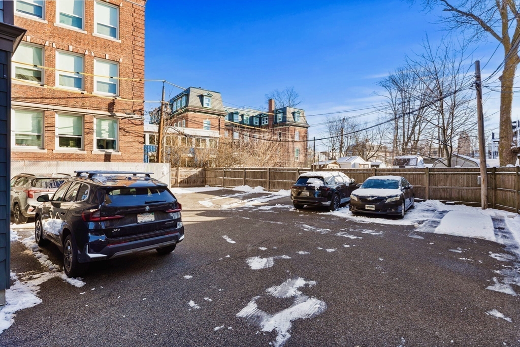 246 Boston St Unit: 9