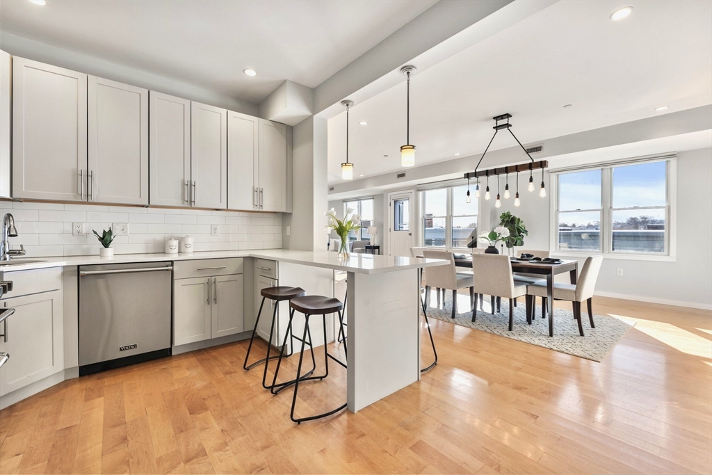 246 Boston St Unit: 9