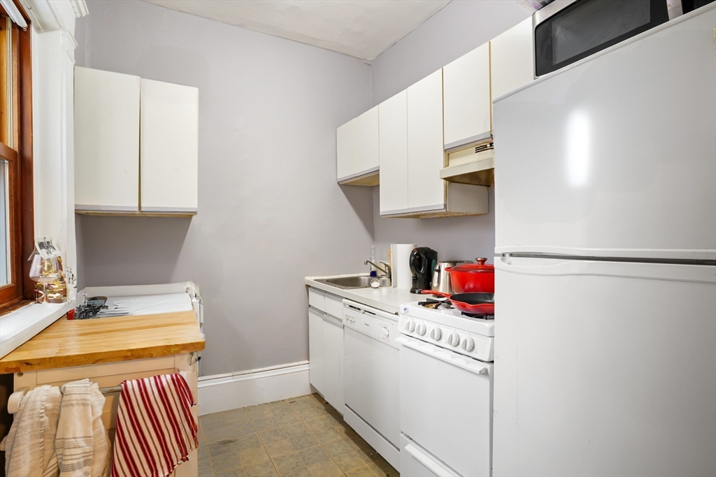 8 Garrison Street # 710