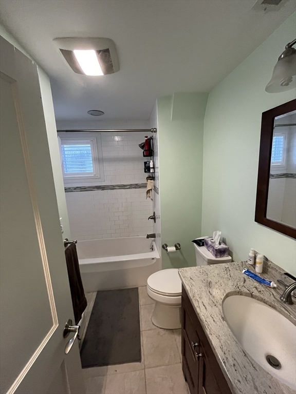 33 Wisconsin Ave # 33