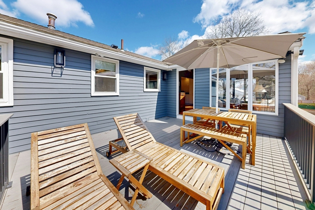 25 Longmeadow Rd