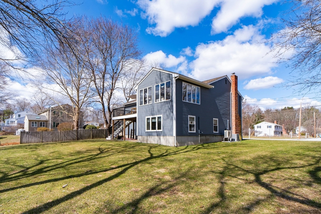 25 Longmeadow Rd