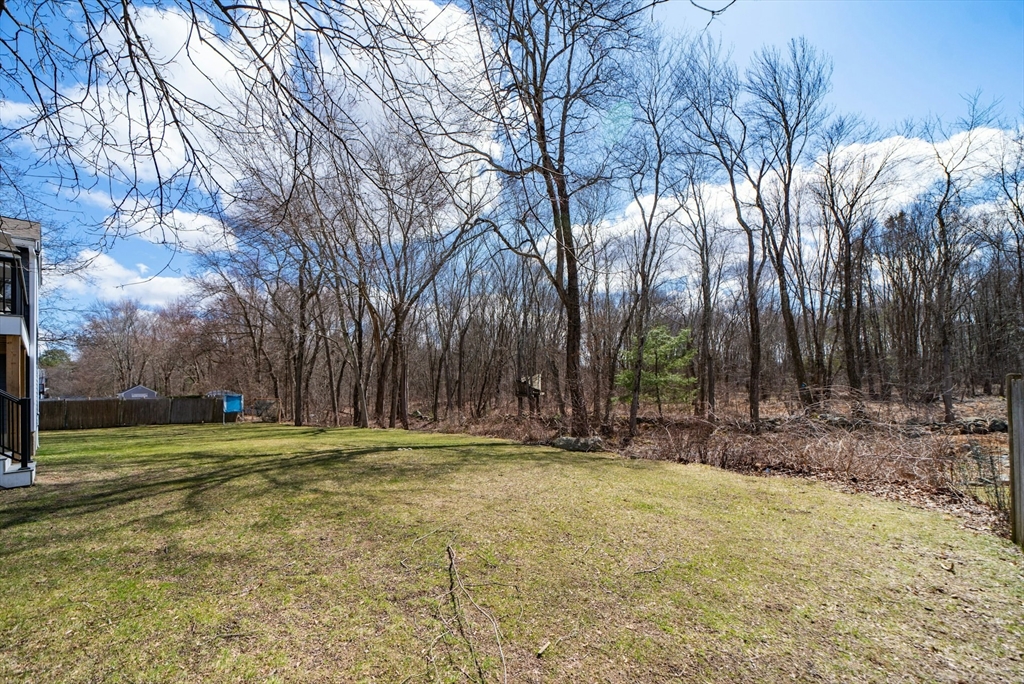 25 Longmeadow Rd