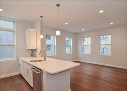 170 West Broadway # 212