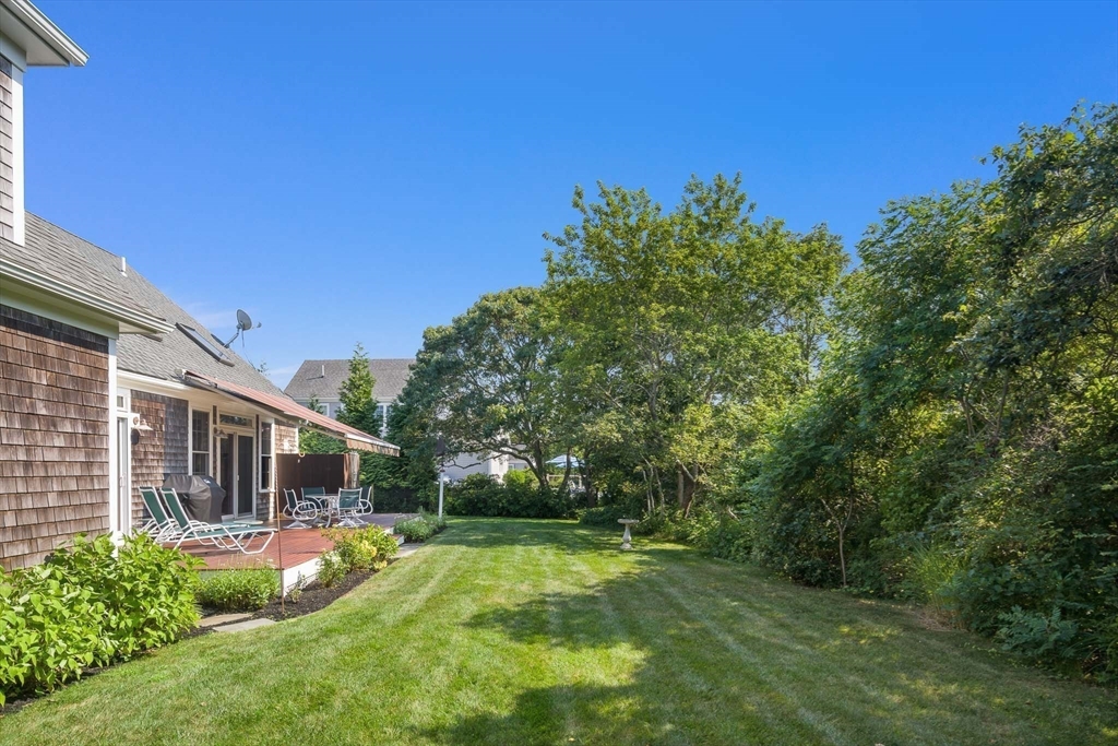 42 Deacon Vincent Way