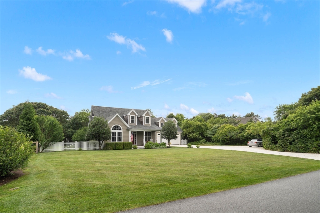 42 Deacon Vincent Way