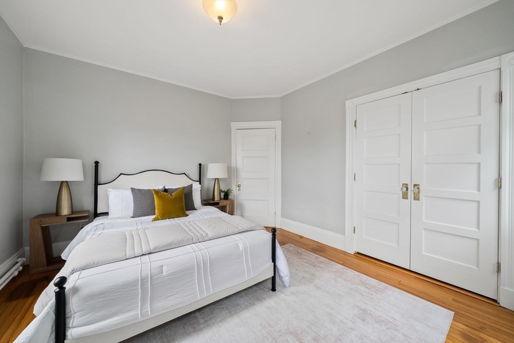 22 Jerome St # 2