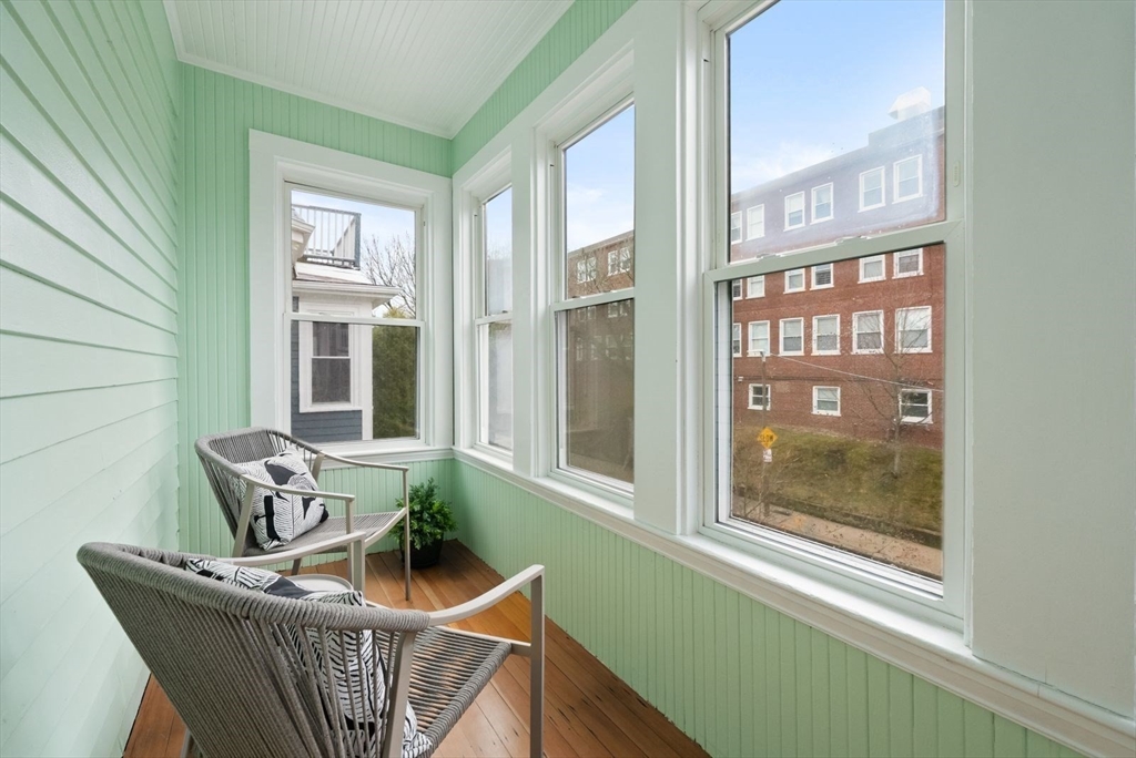 22 Jerome St # 2