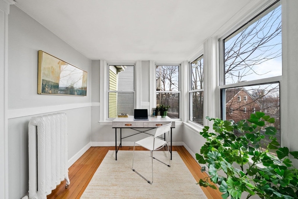 22 Jerome St # 2