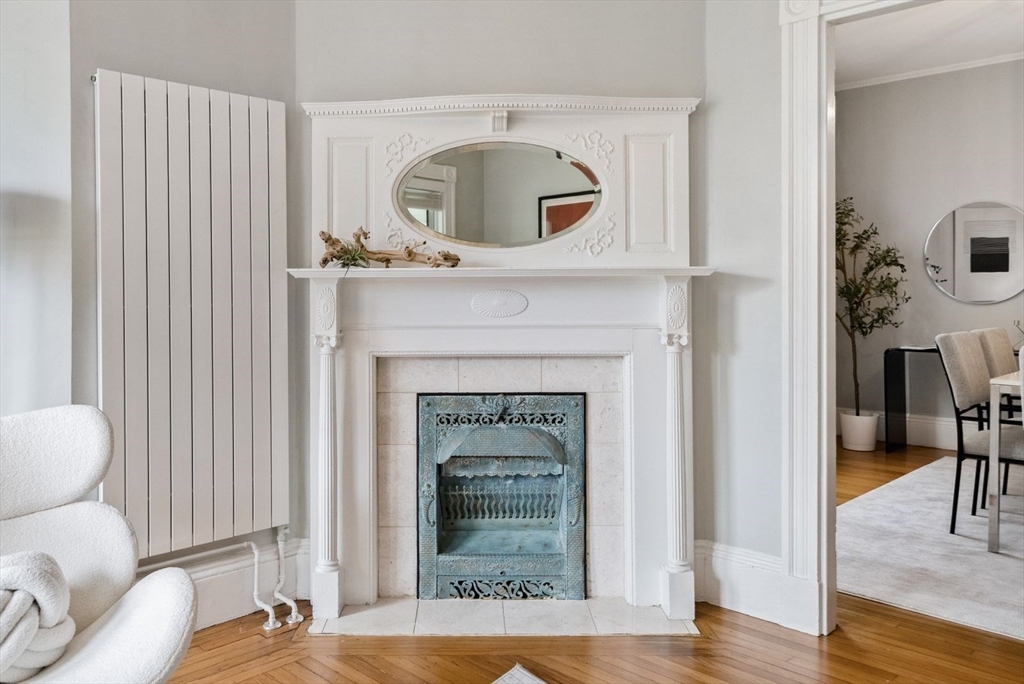 22 Jerome St # 2