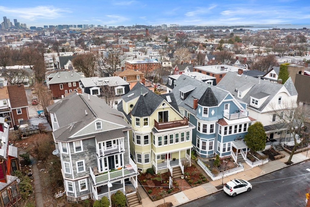 22 Jerome St # 2