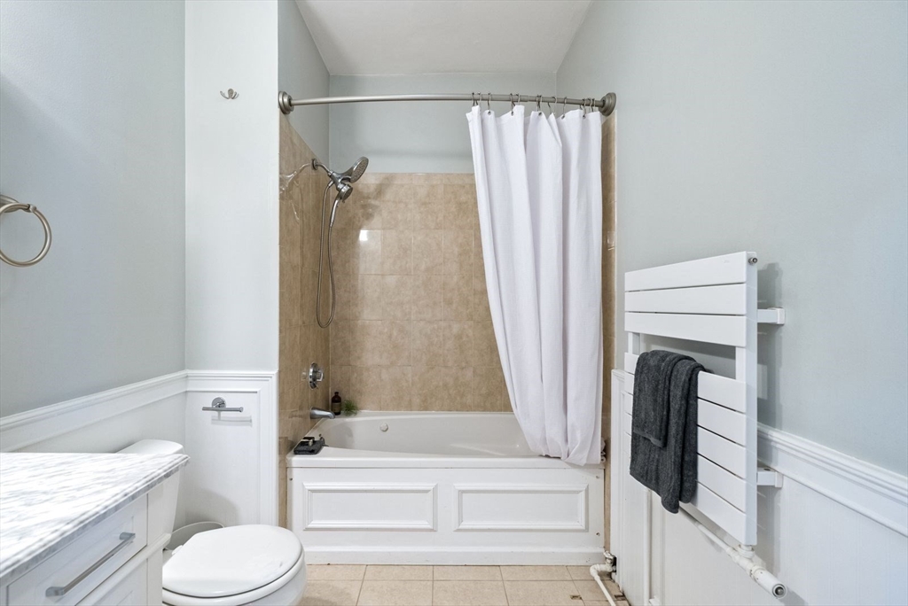 22 Jerome St # 2
