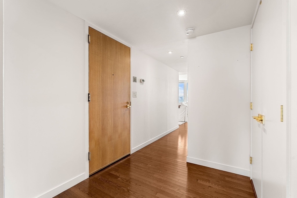 975 Memorial Drive # 908
