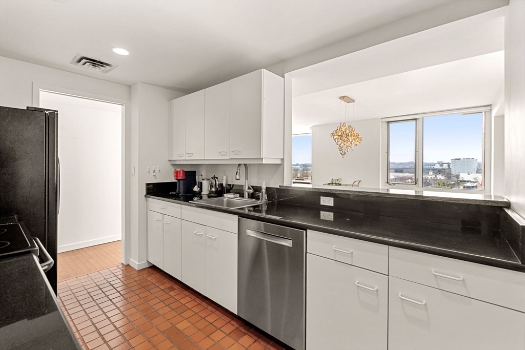 975 Memorial Drive # 908