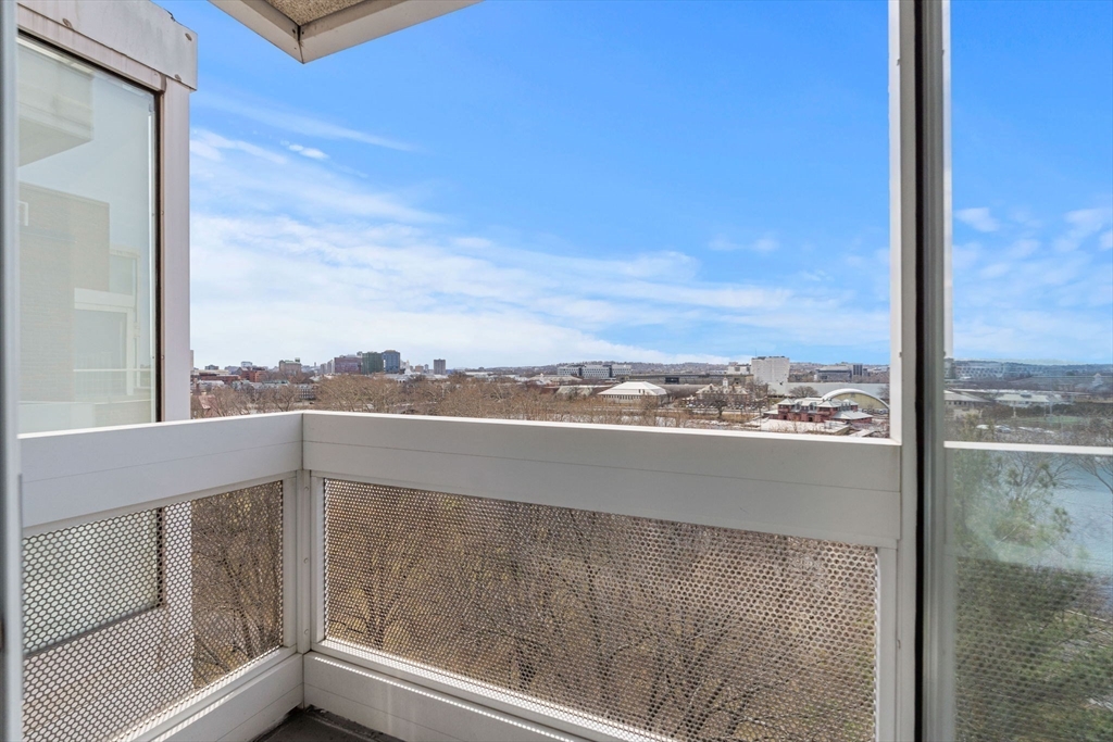 975 Memorial Drive # 908
