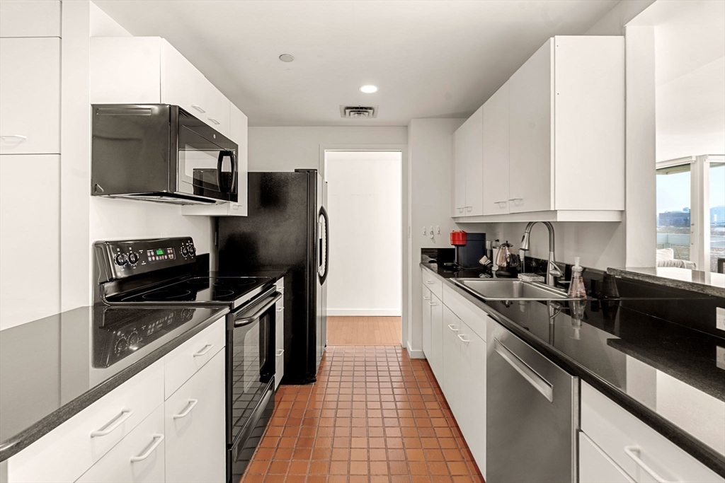 975 Memorial Drive # 908
