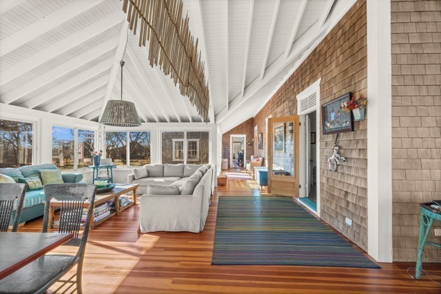 205 South Rd