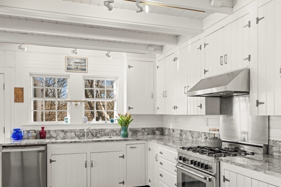 205 South Rd