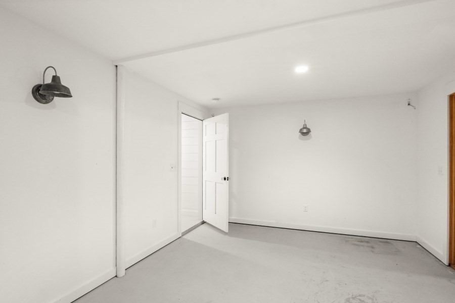 205 South Rd
