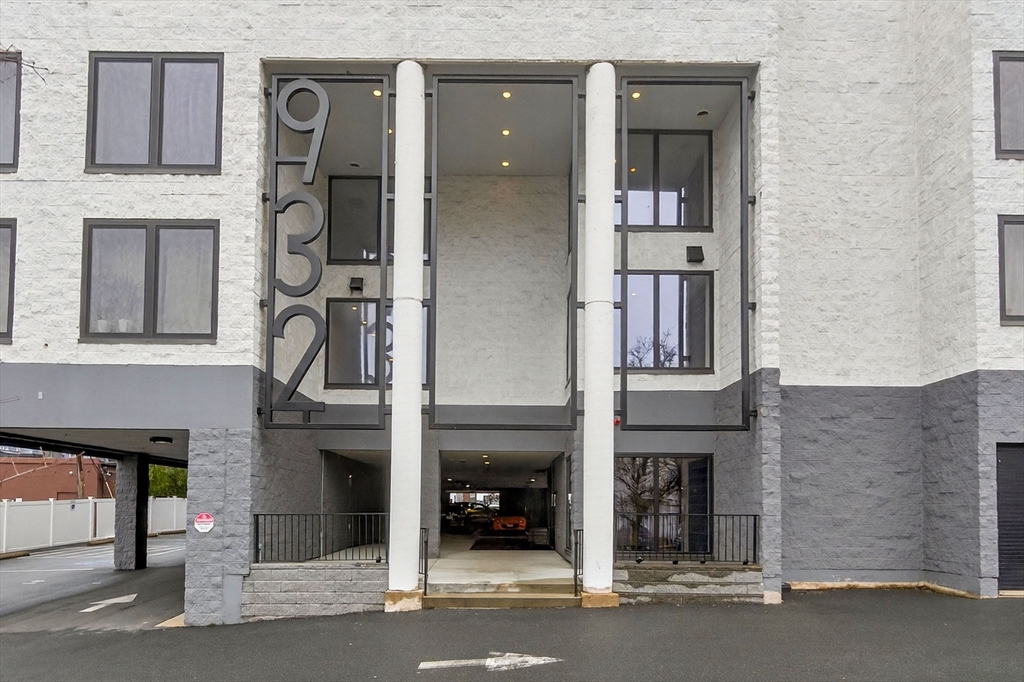 932 Broadway Street # 212