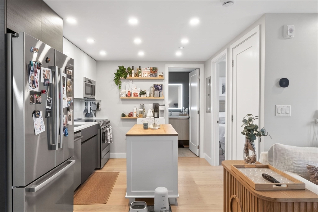 932 Broadway Street # 212